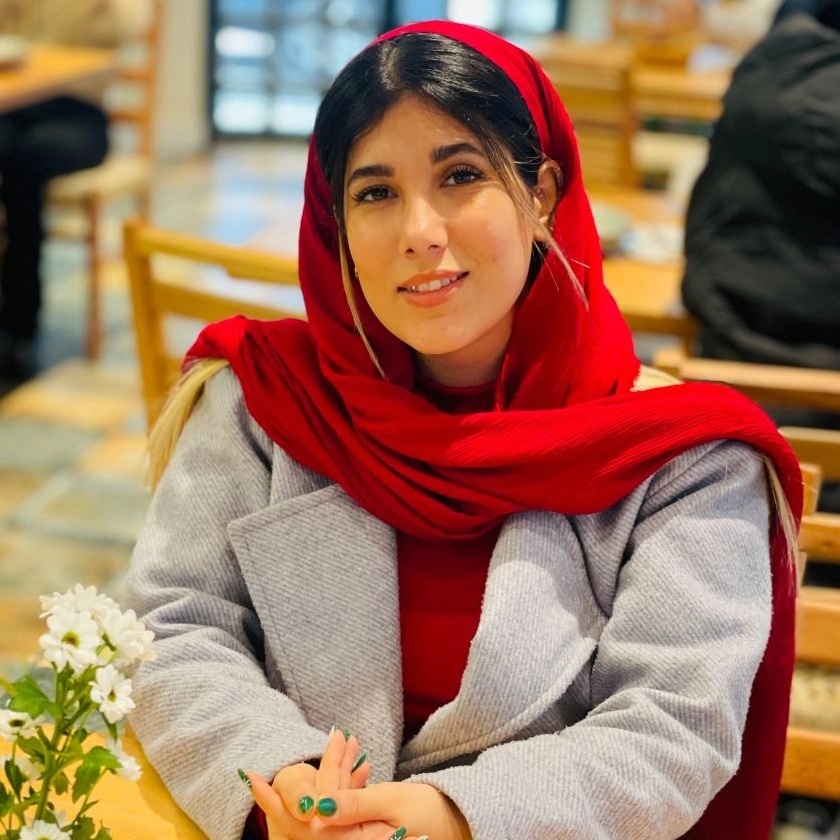 مرسده شکوری